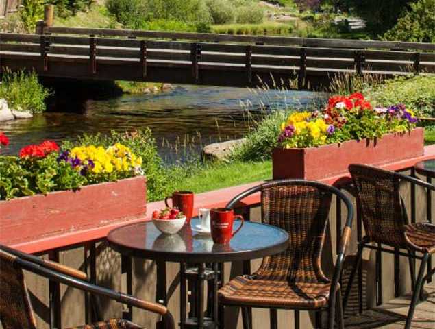 Jackson Hole Lodging By the Creek